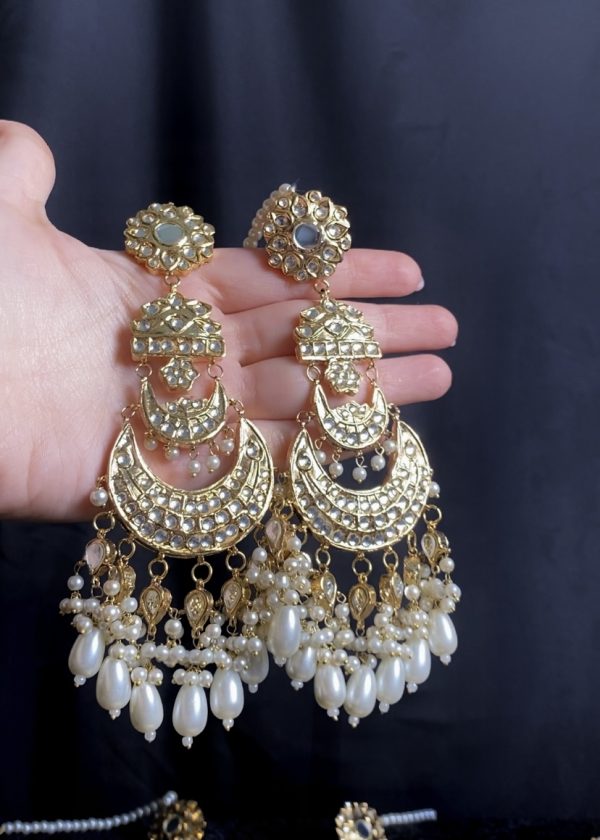 white kundan earrings