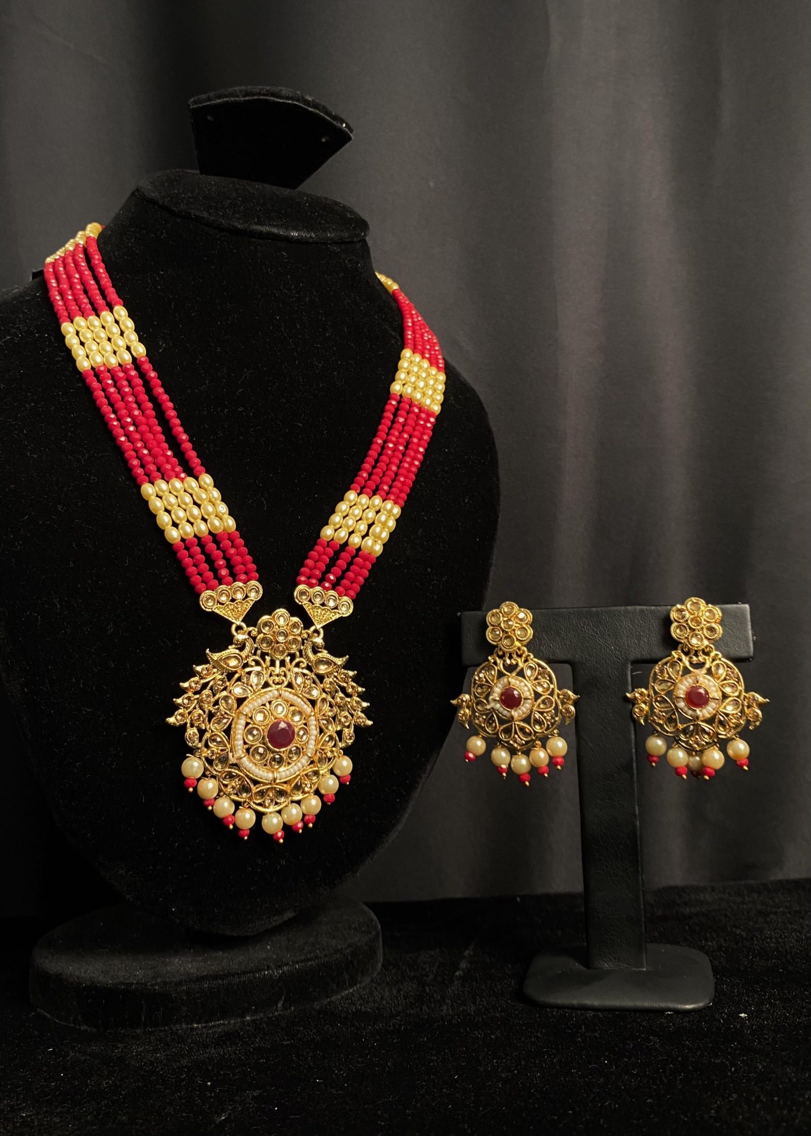 Kundan Long Mala with Red and Ivory pearl-bead setting1