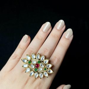 Neelofer: Chandi Infused Gold Plated Kundan Ring