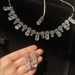Aira Crystal Choker Set