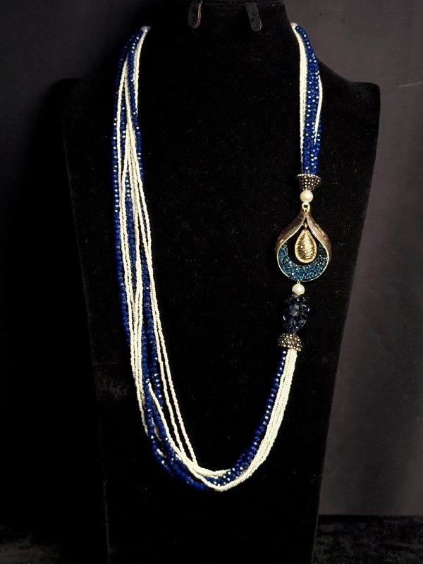 mala set in blue