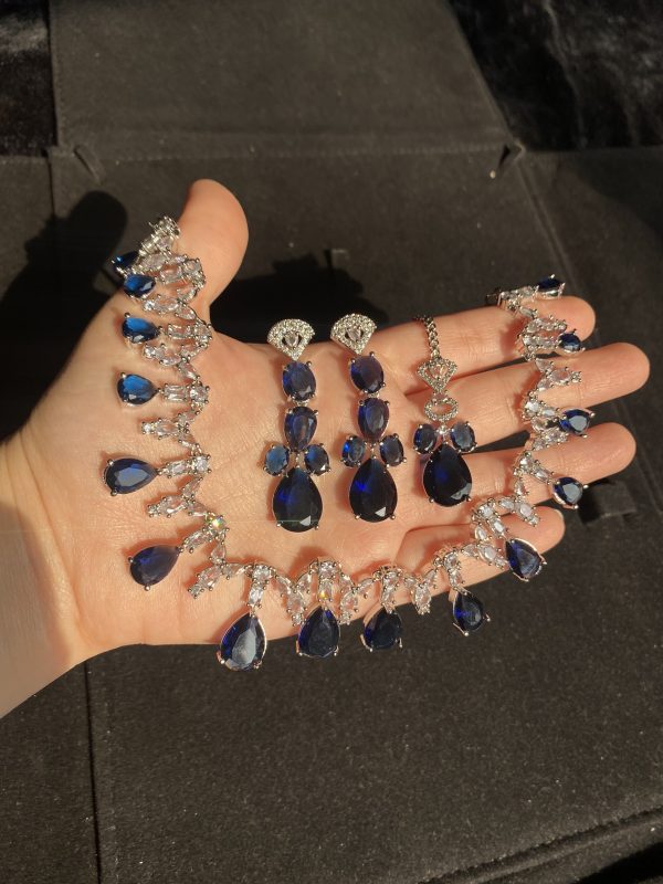 Luna Blue Crystal Set