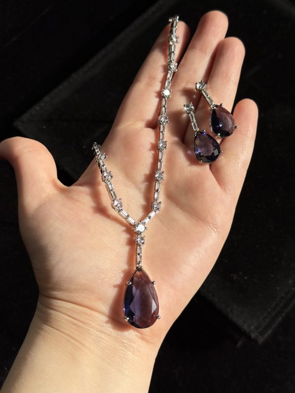 Tear Drop Pendant Style Set Purple