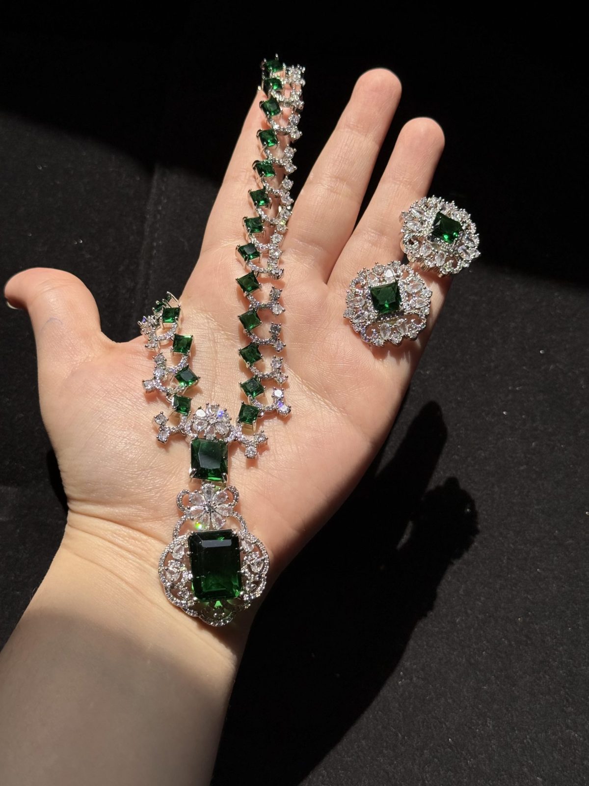 Emerald AD Long Necklace Set