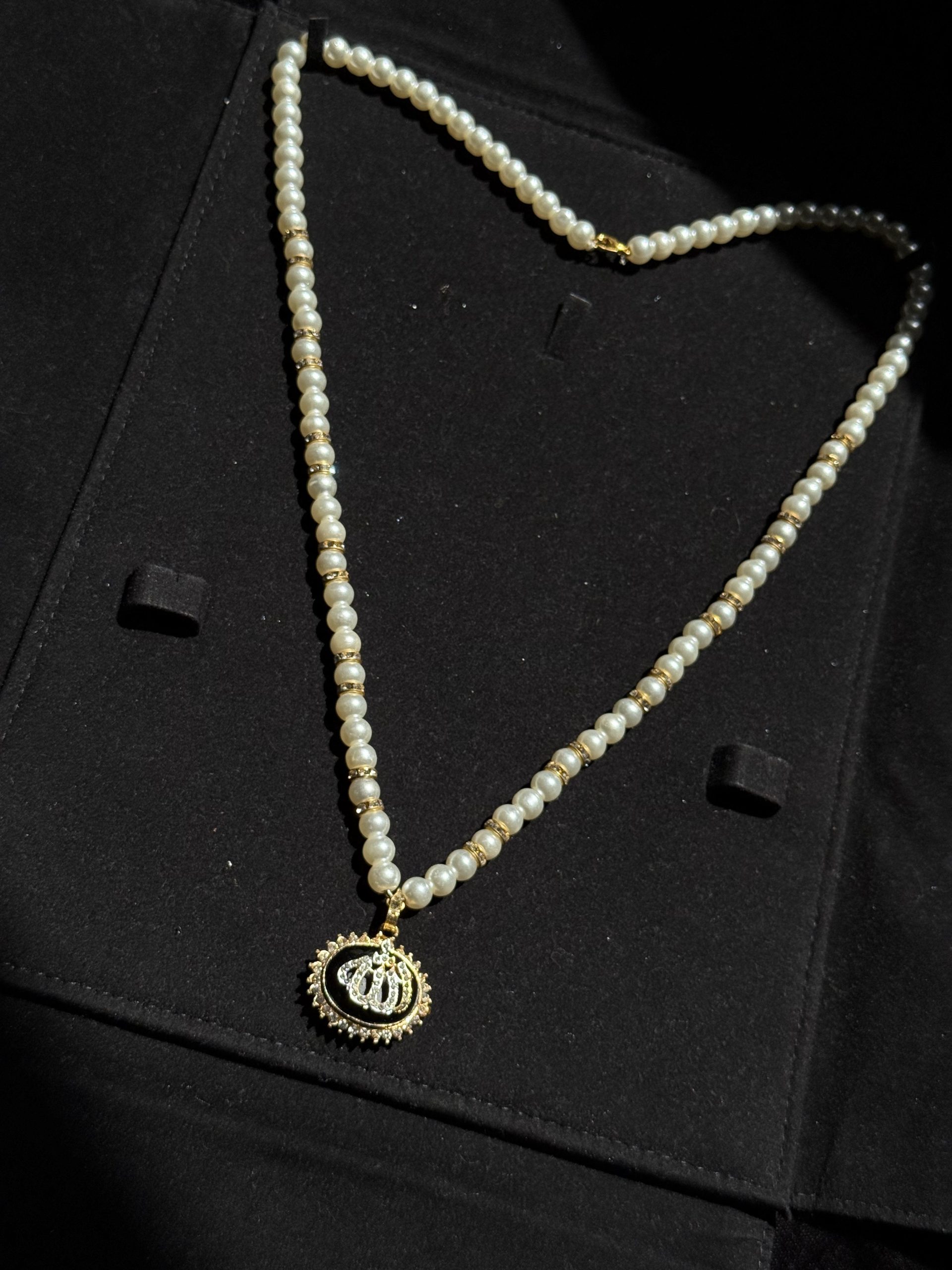 Calligraphy Pendant Pearl Mala Necklace