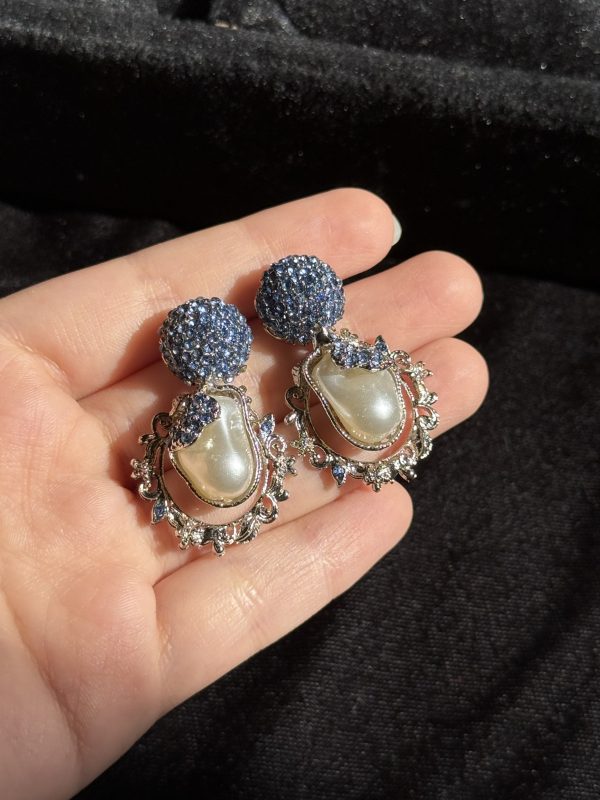 Dazzle Pearl & Crystal Drop Earrings