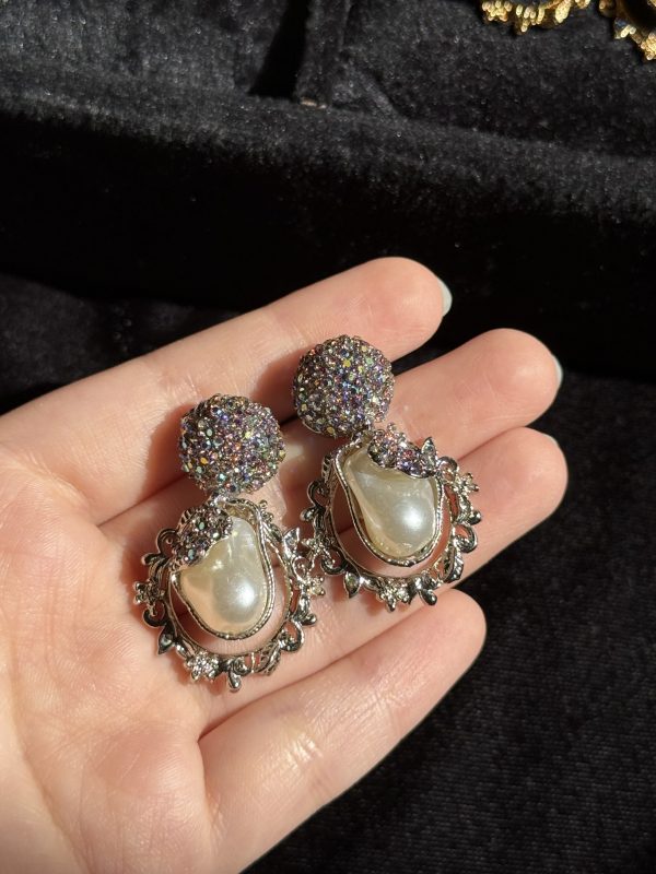 Dazzle Pearl & Crystal Drop Earrings