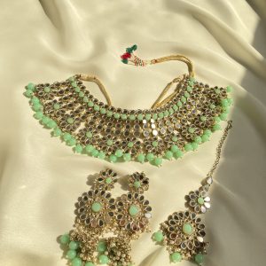 Mirror Radiance Sheesha Necklace Set Mint Green