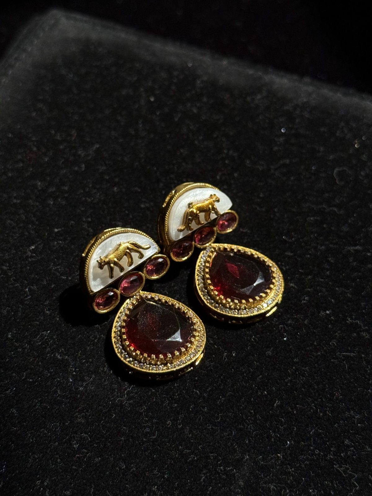 Crimson Teardrop Tiger Motif Earrings in Red