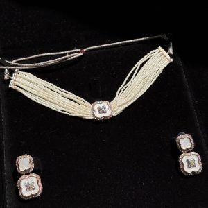 White Enamel Clover Jewelry Set