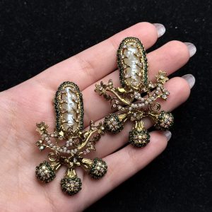 Baroque Pearl Celestial Starburst Earrings green