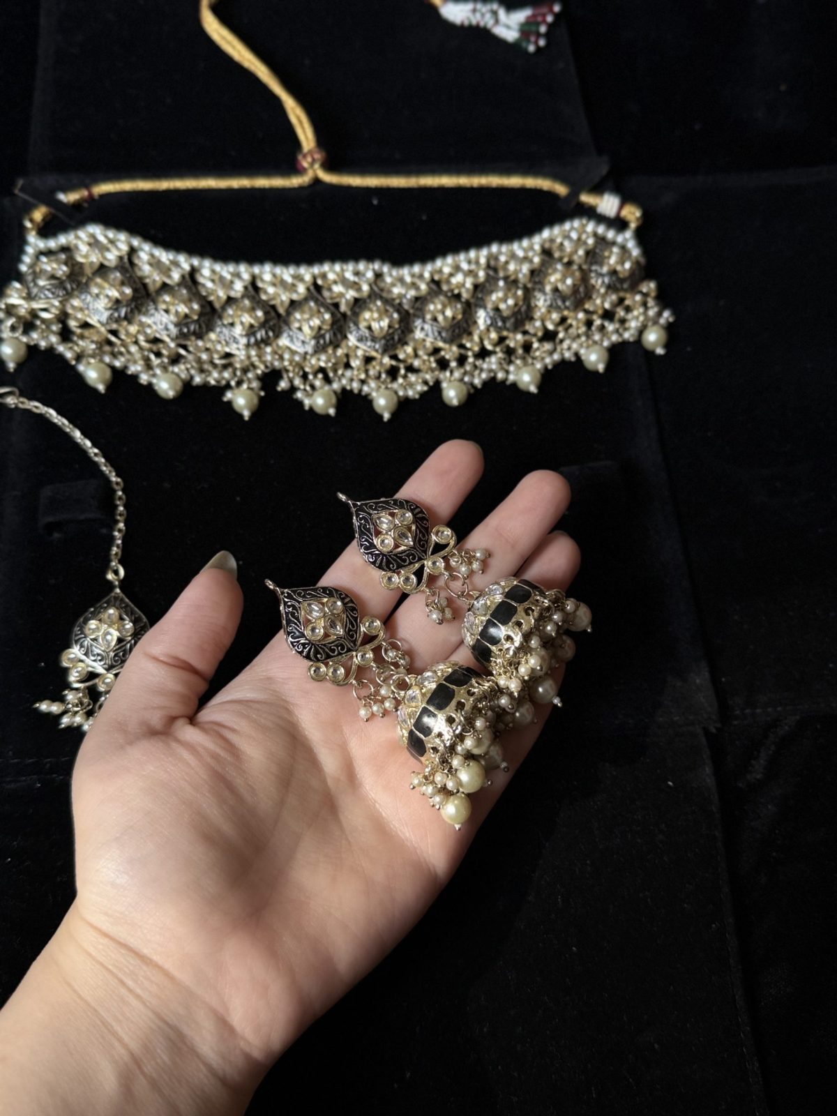Midnight Bloom Black Kundan Choker Set