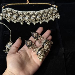 Midnight Bloom Black Kundan Choker Set