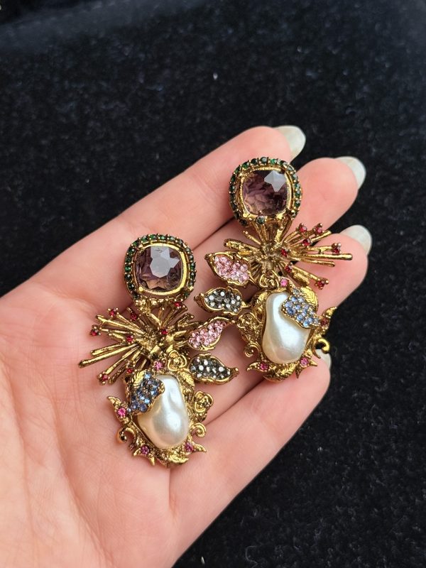 Dewdrop Pearl Earrings with crystal accents in Purple