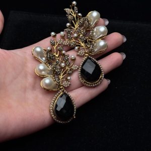 Elora Bloom Pearl & Gem Drop Earrings black