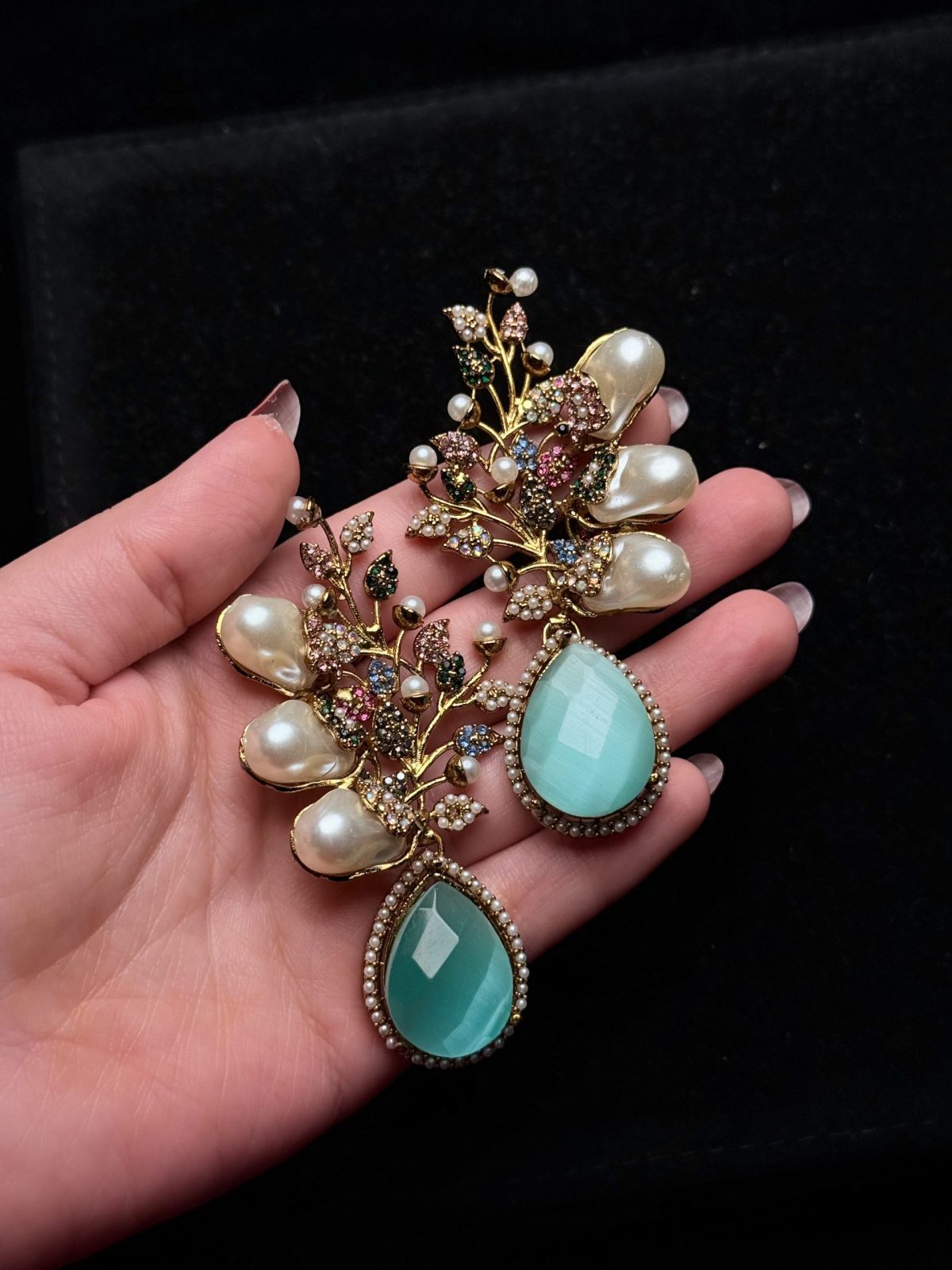 Elora Bloom Pearl & Gem Drop Earrings mint/multi
