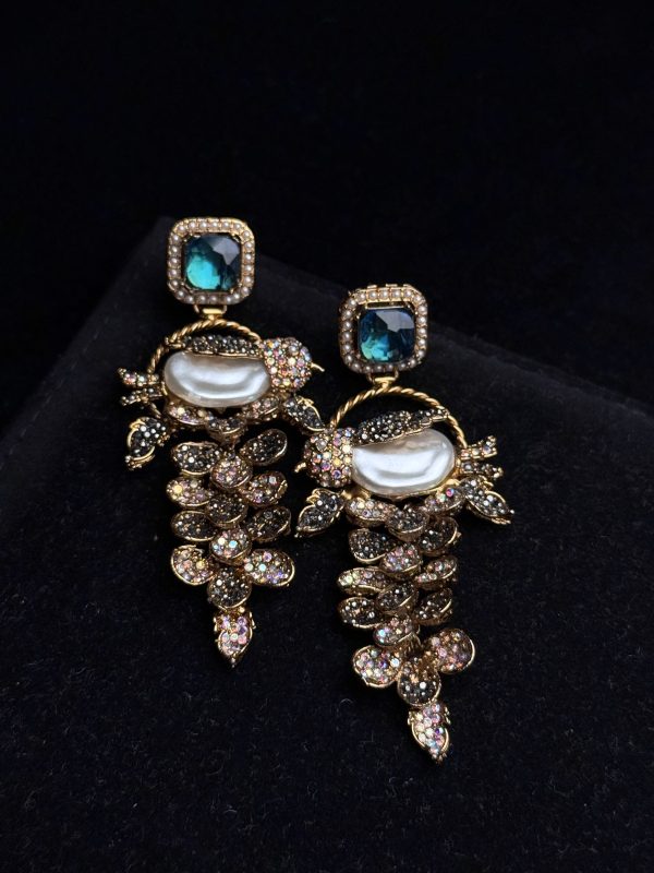 Fleur Orchard cascade earrings with crystals and a baroque pearl in aqua