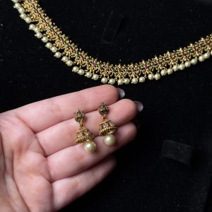 Esha Antique Pearl & Gem Choker Set