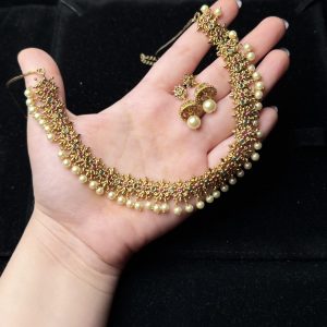 Esha Antique Pearl & Gem Choker Set