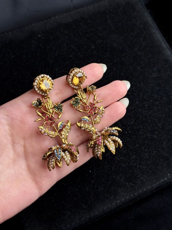 Lotus Bloom Crystal Cascade Earrings in Champagne