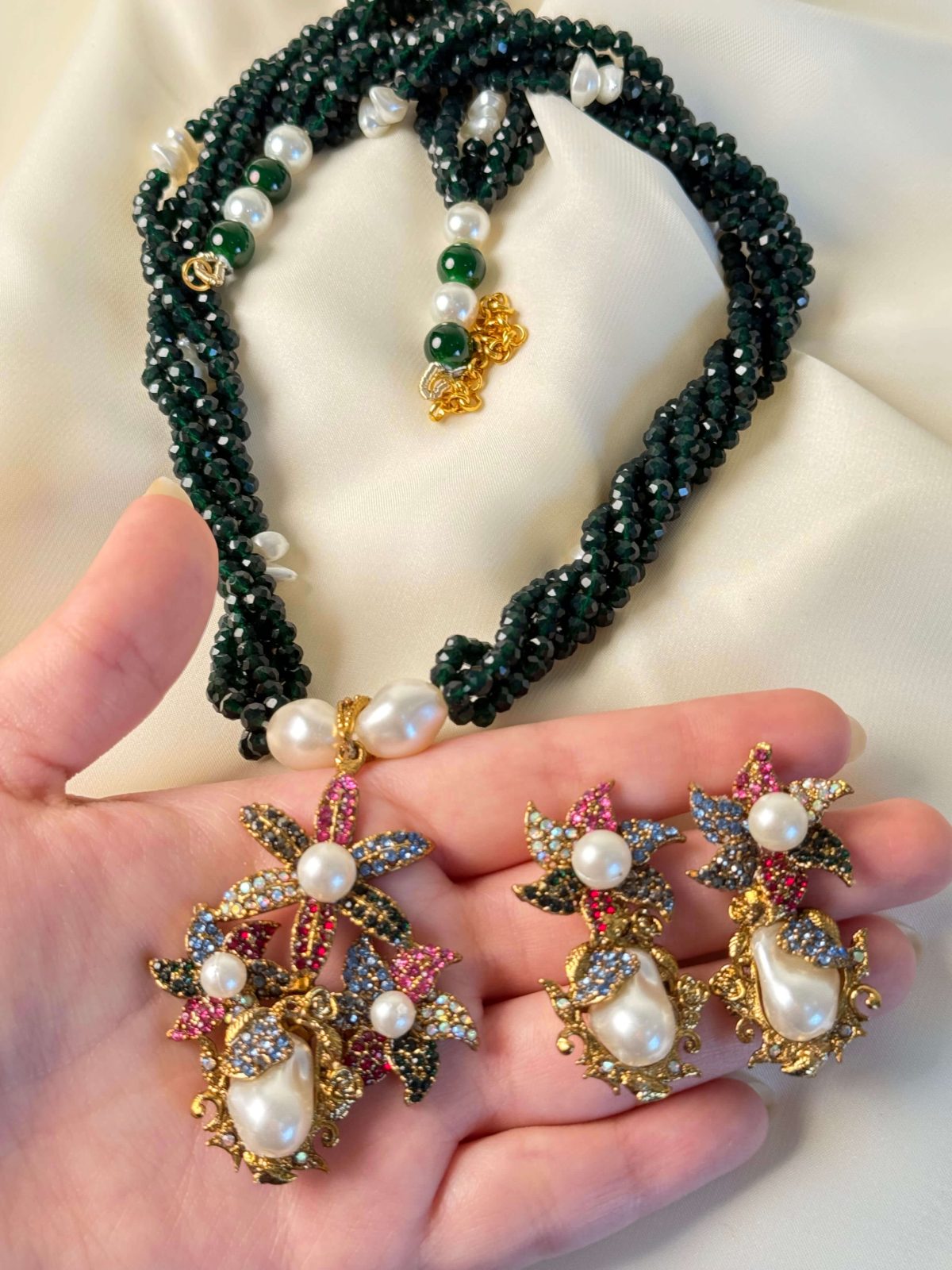 Mirah Emerald Green Crystal & Pearl Jewellery Mala Set in Emerald Green (Necklace & Earrings) - Jewelist.pk (Fashion Jewellery)