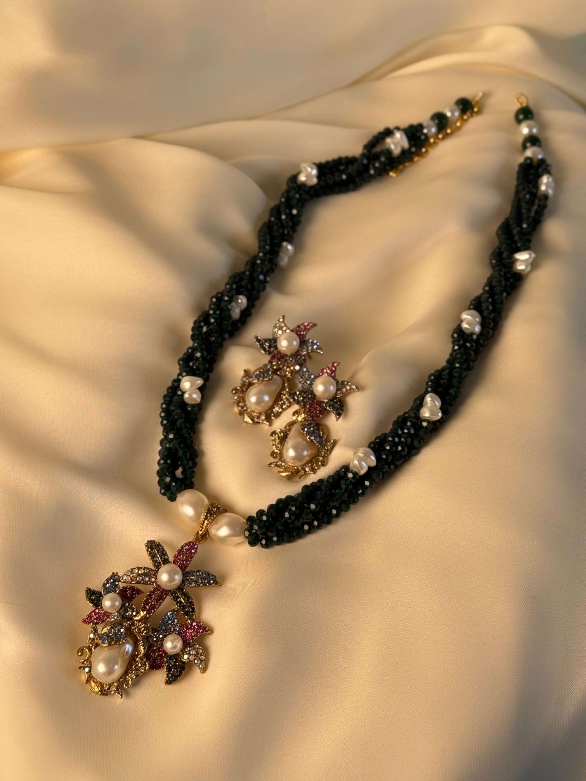 Mirah Emerald Green Crystal & Pearl Jewellery Mala Set in Emerald Green (Necklace & Earrings) - Jewelist.pk (Fashion Jewellery)