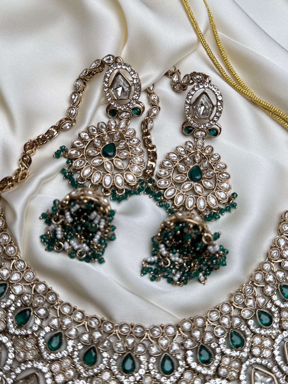 Glorious Izzah Bridal Set in Emerald Green - Artificial Bridal Jewellery Pakistan by Jewelist.pk
