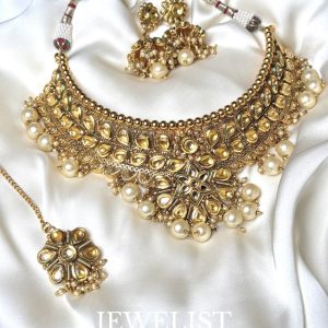 Exquisite Kundan Choker Set with Pearls - Artificial Jewellery by Jewelist.pk