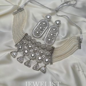 Madelene Pearl Choker Set by Jewelist.pk – Bridal Necklace with Statement Earrings