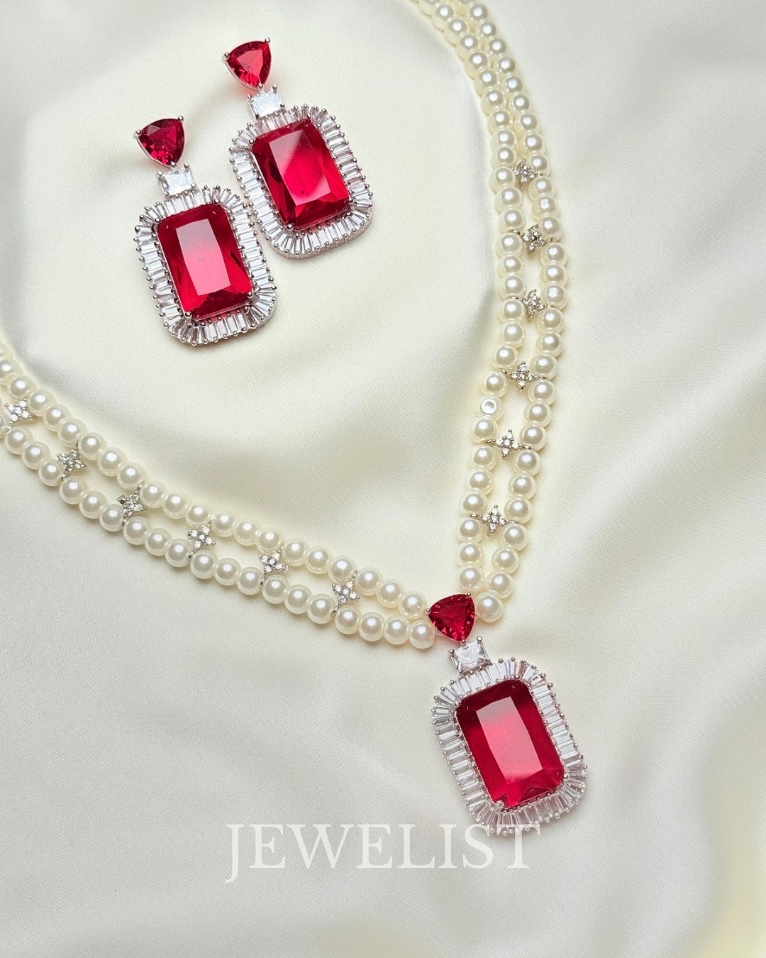 Amara Pearl Set by Jewelist.pk
