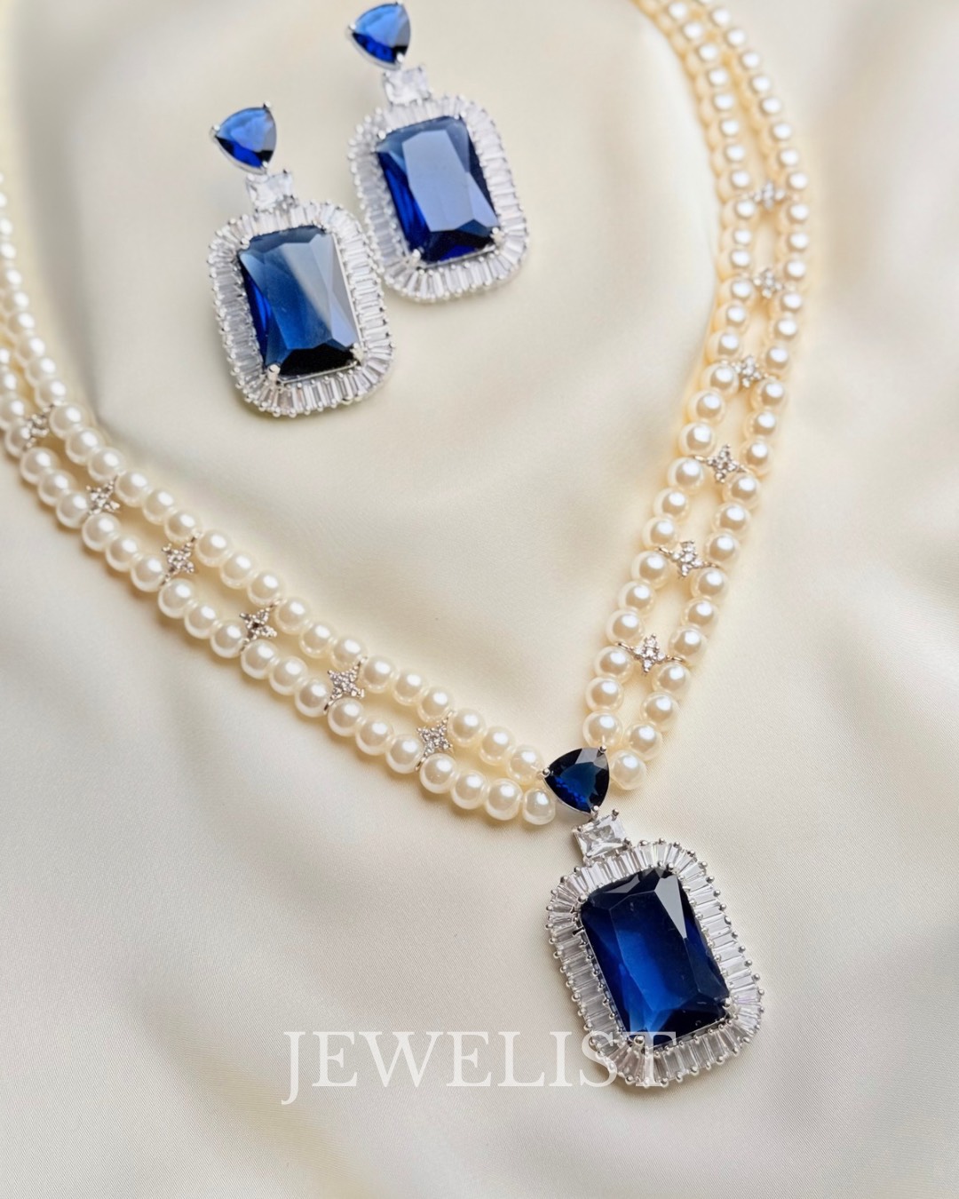 Amara Pearl Set by Jewelist.pk