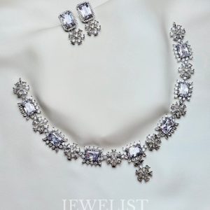 Luxe Link Set by Jewelist.pk in silver color