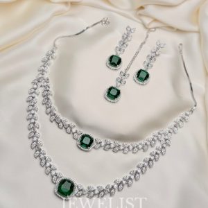 Willow Bloom Set in green by Jewelist.pk