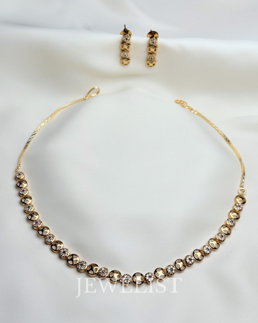 Gold Disk Necklace Set – Single line Pakistani artificial jewellery