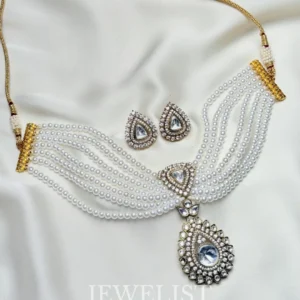 Pearlescent Grace Choker
