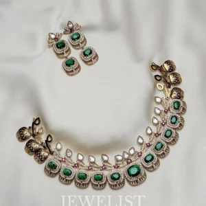 Zammrud vintage Necklace set