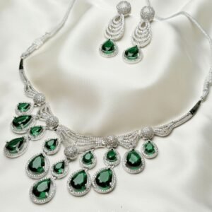 The Esme Set emerald green statement necklace with crystal-inspired teardrop design
