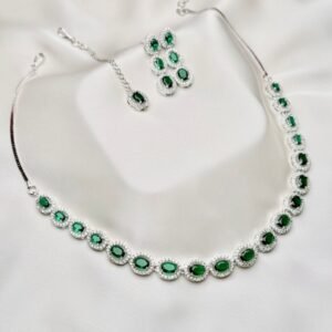 Elise Oval Solitaire Set in emerald green with oval halo necklace, earrings and forehead ornament