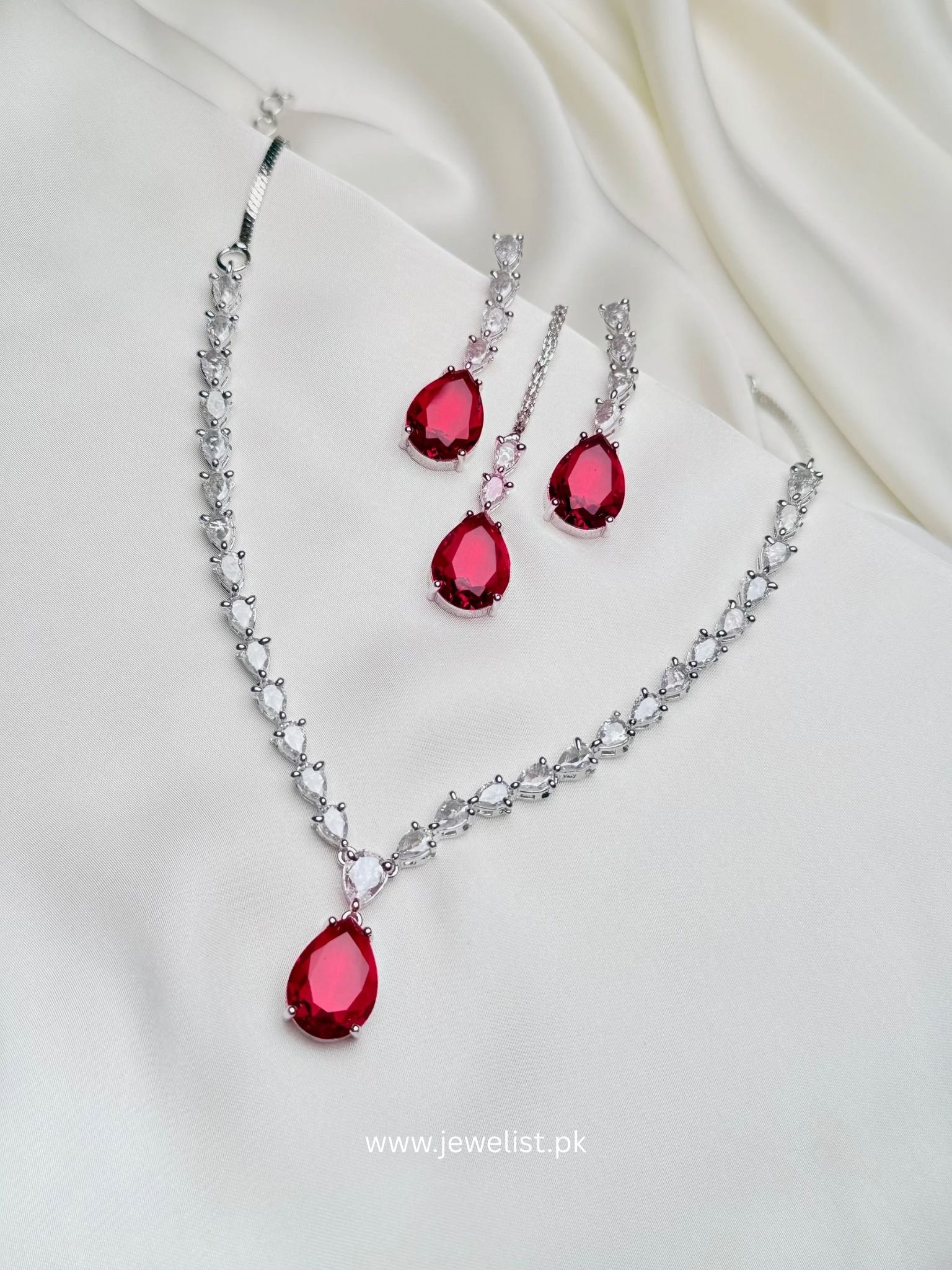Nouveau Set red teardrop jewelry set with silver-tone crystal-inspired necklace