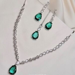 Nouveau Set sea green teardrop jewelry set with clear crystal-inspired stones