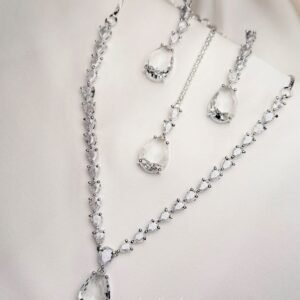 Nouveau Set silver teardrop jewelry set with clear crystal-inspired stones